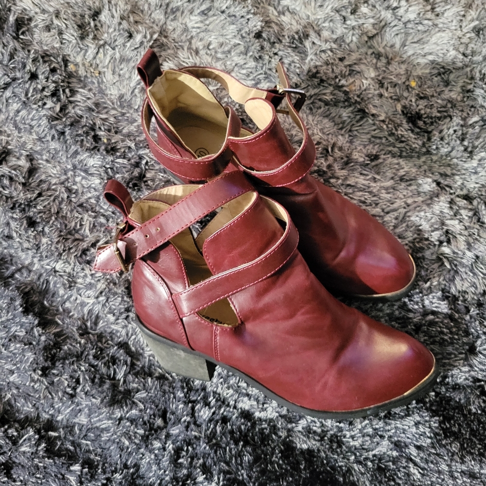 Casual Booties - EUC